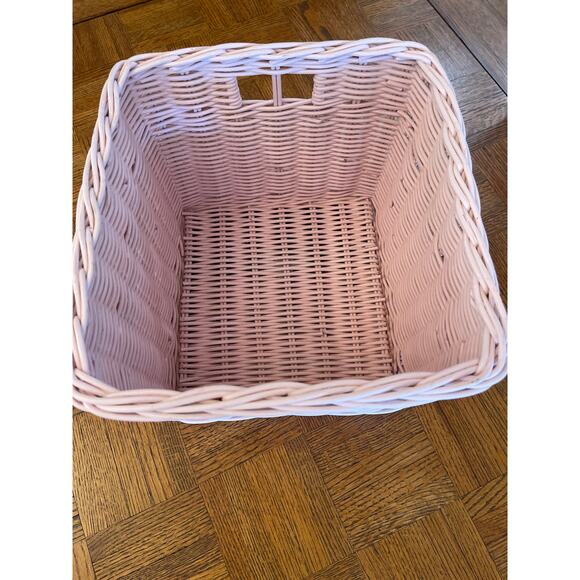 Pottery Barn Kids Basket - Picture 4 of 5